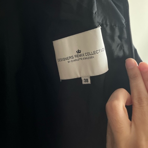 Designers Remix Collection Flutter Sleeve Dress size 38 - Picture 3 of 7